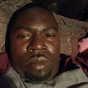 Meet your Posher, Travis